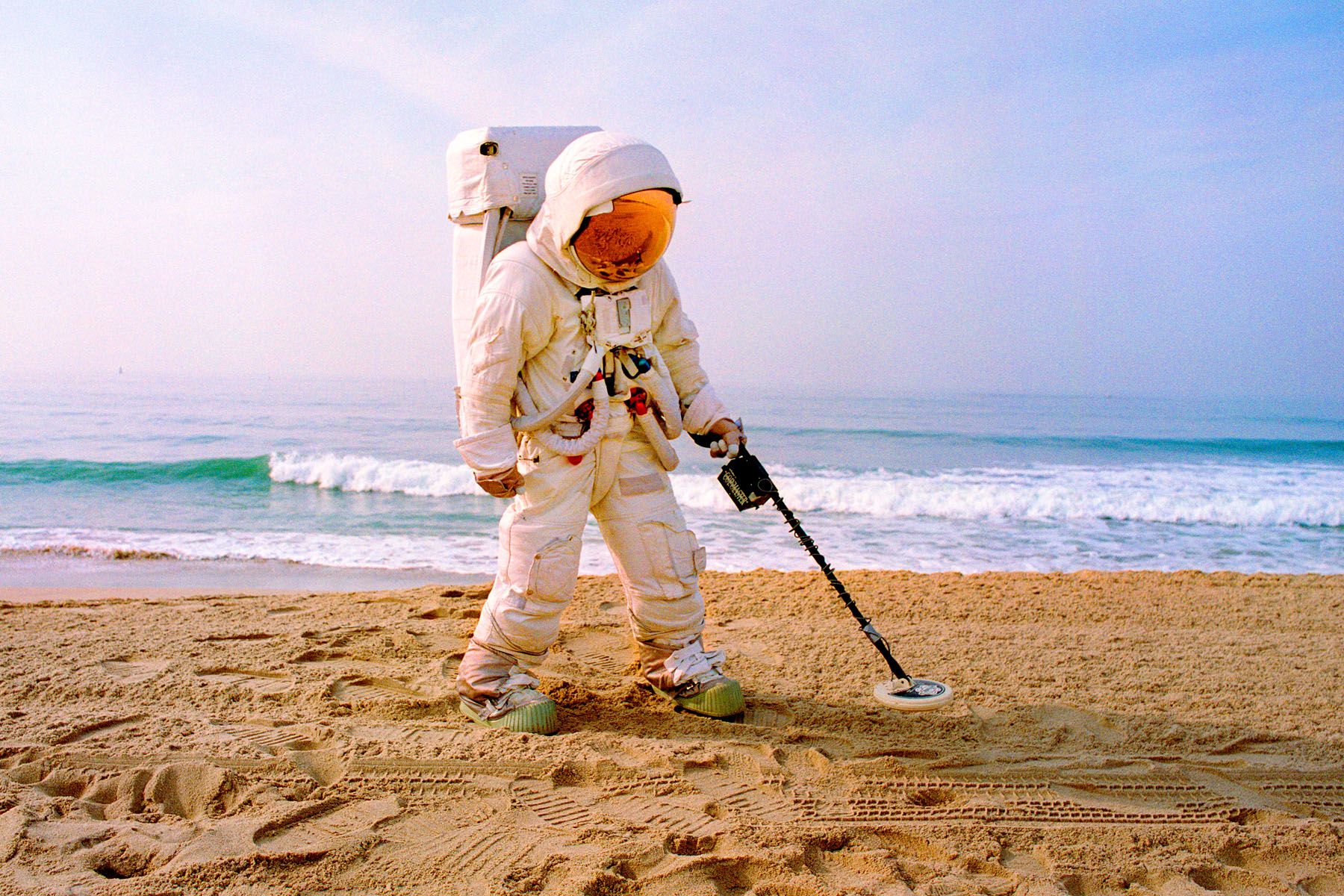 Astronaut_Beach_HEweb_SIZED.jpg